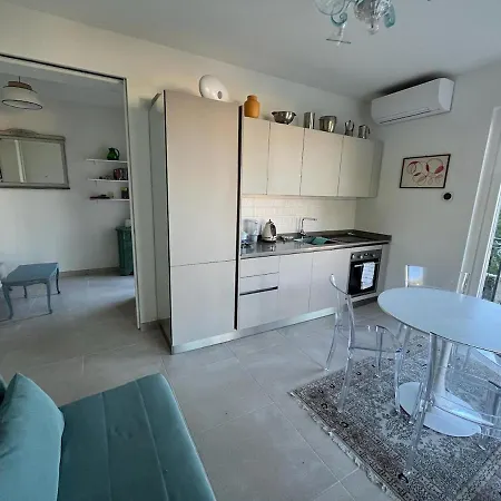 Stunning Sea View - Casa Milianna - For Your Longer - 3 Weeks Minimum Apartmán