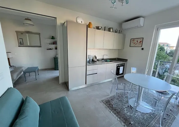 Stunning Sea View - Casa Milianna - For Your Longer - 3 Weeks Minimum Apartmán